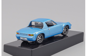 PORSCHE 916 Coupe (1971), light blue metallic