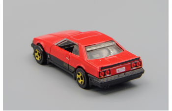 Nissan Skyline R30 1982, red