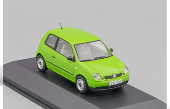 VOLKSWAGEN Lupo (1998), green