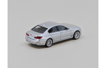 BMW 5er Limo, silver