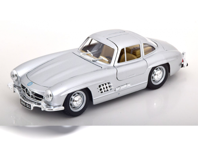 MERCEDES-BENZ 300 SL Gullwing (1954), silver