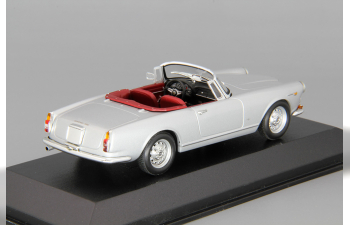 ALFA ROMEO 2600 Spider (1964), silver 