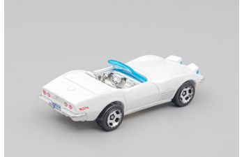 CHEVROLET Stingray Convertible (1972), Classic White