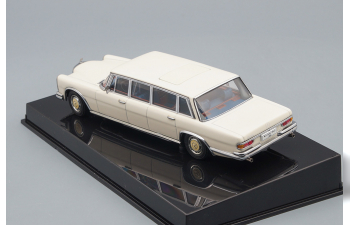 MERCEDES-BENZ 600 LWB (1966), white