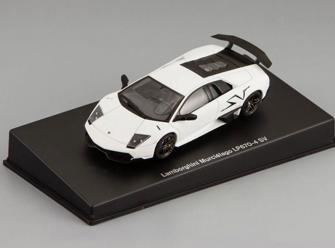 LAMBORGHINI Murcielago LP670-4 SV (2009), white