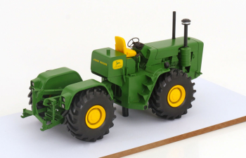 JOHN DEERE 8020 Tractor (1969), Green