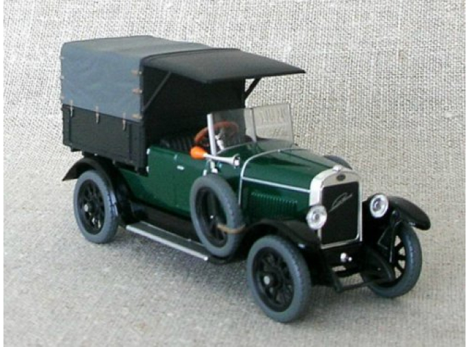 LAURIN Klement 110 Van 1927, Moss Green