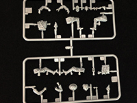 Сборная модель Italian Light Staff Car(Open Top) w/Crew “Libya”