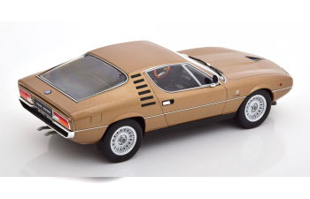 ALFA ROMEO Montreal (1970), gold metallic