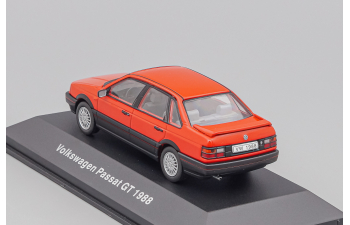 VOLKSWAGEN Passat GT (1988), red