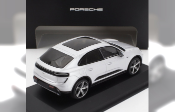 PORSCHE Macan Turbo (h2) (2024), Ice Grey