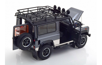 LAND ROVER Defender 90 grey