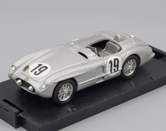 MERCEDES-BENZ 300 SLR Le Mans #19, silver