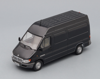 DODGE 2500 SPRINTER Van 2004 Metallic Black