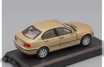 BMW 328i, gold metallic