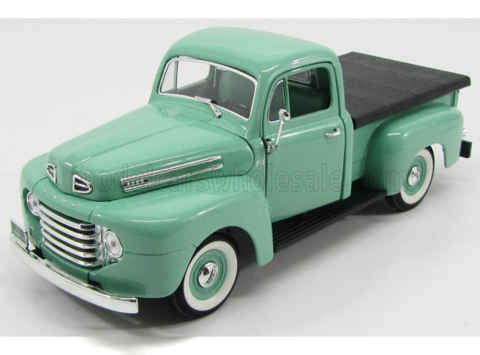 FORD F-1 Pick-up With Flatbed Cover (1948), Light Green