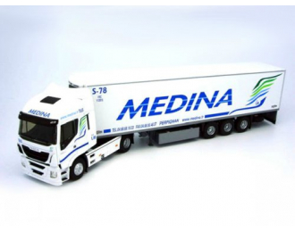 IVECO STRALIS HI-WAY с полуприцепом-рефрижератором MEDINA 2012, белый