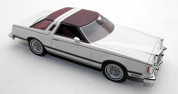 FORD Thunderbird, white / dark red