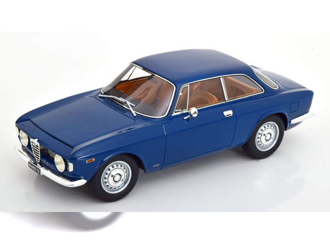 ALFA ROMEO Giulia 1600 Sprint GT (1963), dark blue