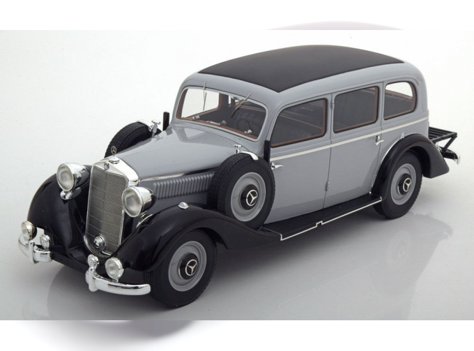 MERCEDES-BENZ 260D Pullman (1937), light grey / black