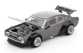 NISSAN Laurel C130, metallic grey