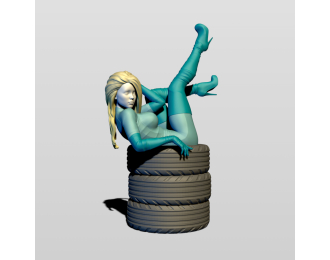 Фигура На покрышках, окрашенная