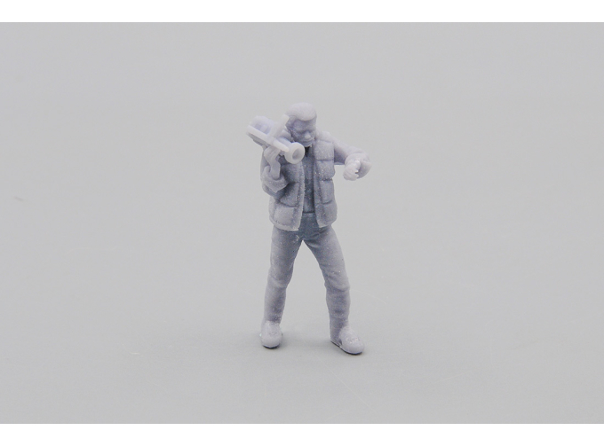 Фигурка из к/ф "Назад в будущее" (марти)