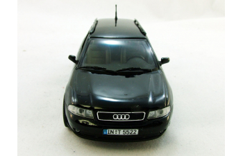 AUDI A4 Avant (1999), черный