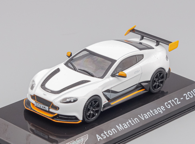 ASTON MARTIN Vantage GT12 (2015), white