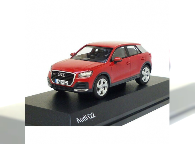 AUDI Q2 2016 Tango Red