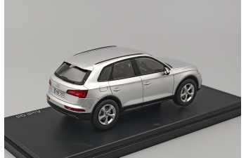 Audi Q5 (2016), silver