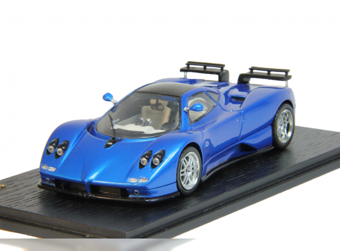 PAGANI Zonda C12 7.3S, blue