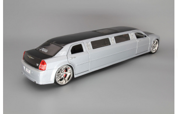 CHRYSLER 300C Hemi Limo, silver / black