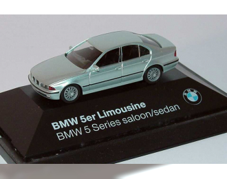 BMW 5-Series E39, green-silver metallic