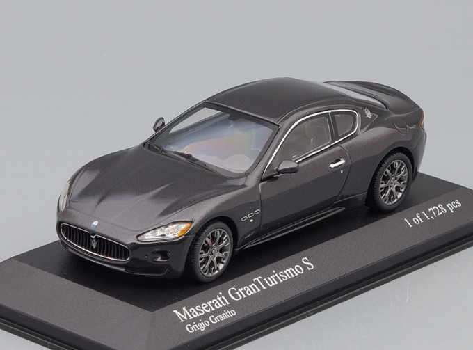 MASERATI Granturismo S (2008), grey metallic