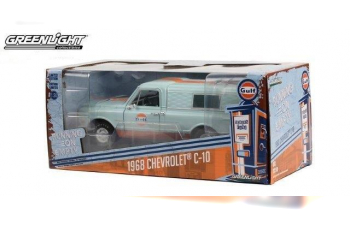 CHEVROLET C-10 пикап with Camper Shell "Gulf Oil" (1968)