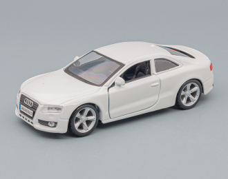 AUDI A5, white