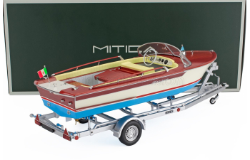 Моторная лодка Riva Junior (1966), слоновая кость / жёлтый