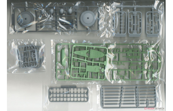 Сборная модель Японский авианосец Katsuragi Full Hull