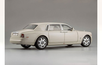 ROLLS-ROYCE Phantom EWB (2003), carrara white