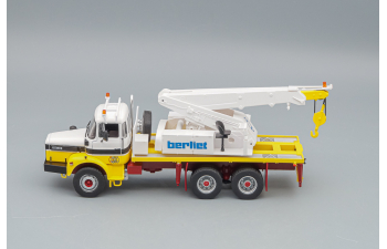 Berliet GBH 280 Crane Heavy Tow Truck, white / yellow