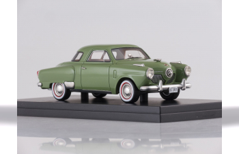 STUDEBACER Champion Starlight Coupe (1951), green