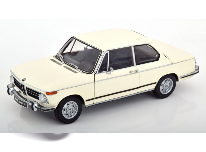 BMW 2002 tii (1971-1975), white