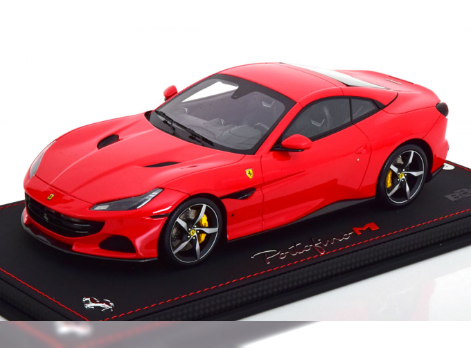 FERRARI Portofino M roof closed (2020), red