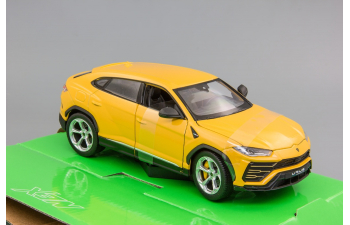LAMBORGHINI Urus, жёлтый