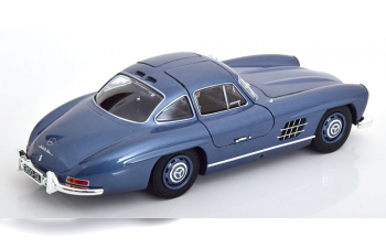 MERCEDES-BENZ 300 SL W198 Gullwing (1955), light blue-metallic