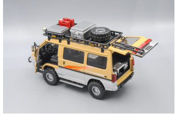 MITSUBISHI Delica, бежевый, 18 см.