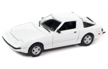 MAZDA RX-7 (1982), white + DATSUN 280ZX (1981), blue
