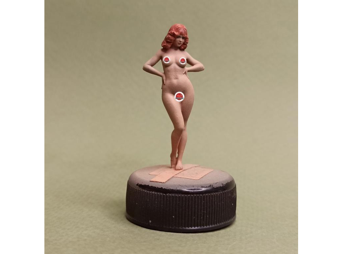 Фигура 0867 Нагота уверенная, окрашенная (цвет в ассортименте)