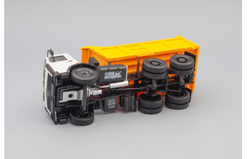 Минский 551603 самосвал (1995), бело-желтый